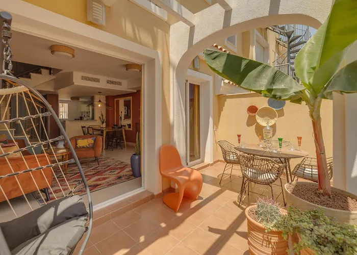 Apartment Papaya House - Dom Z Dostepem Do Basenow, Niedaleko Plazy, Obok Kortow Tenisowych, Zamkniete Osiedle *