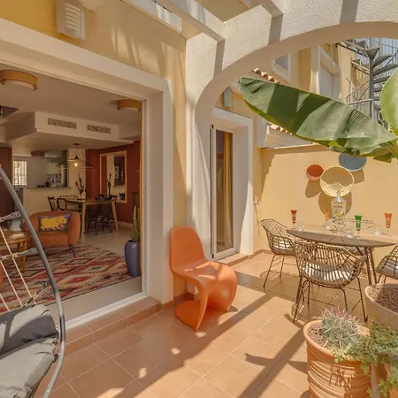 Apartment Papaya House - Dom Z Dostepem Do Basenow, Niedaleko Plazy, Obok Kortow Tenisowych, Zamkniete Osiedle *