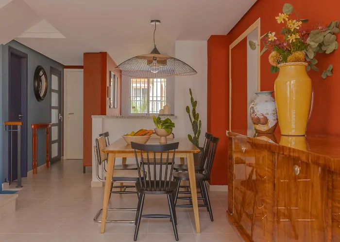 Papaya House - Dom Z Dostepem Do Basenow, Niedaleko Plazy, Obok Kortow Tenisowych, Zamkniete Osiedle Calp